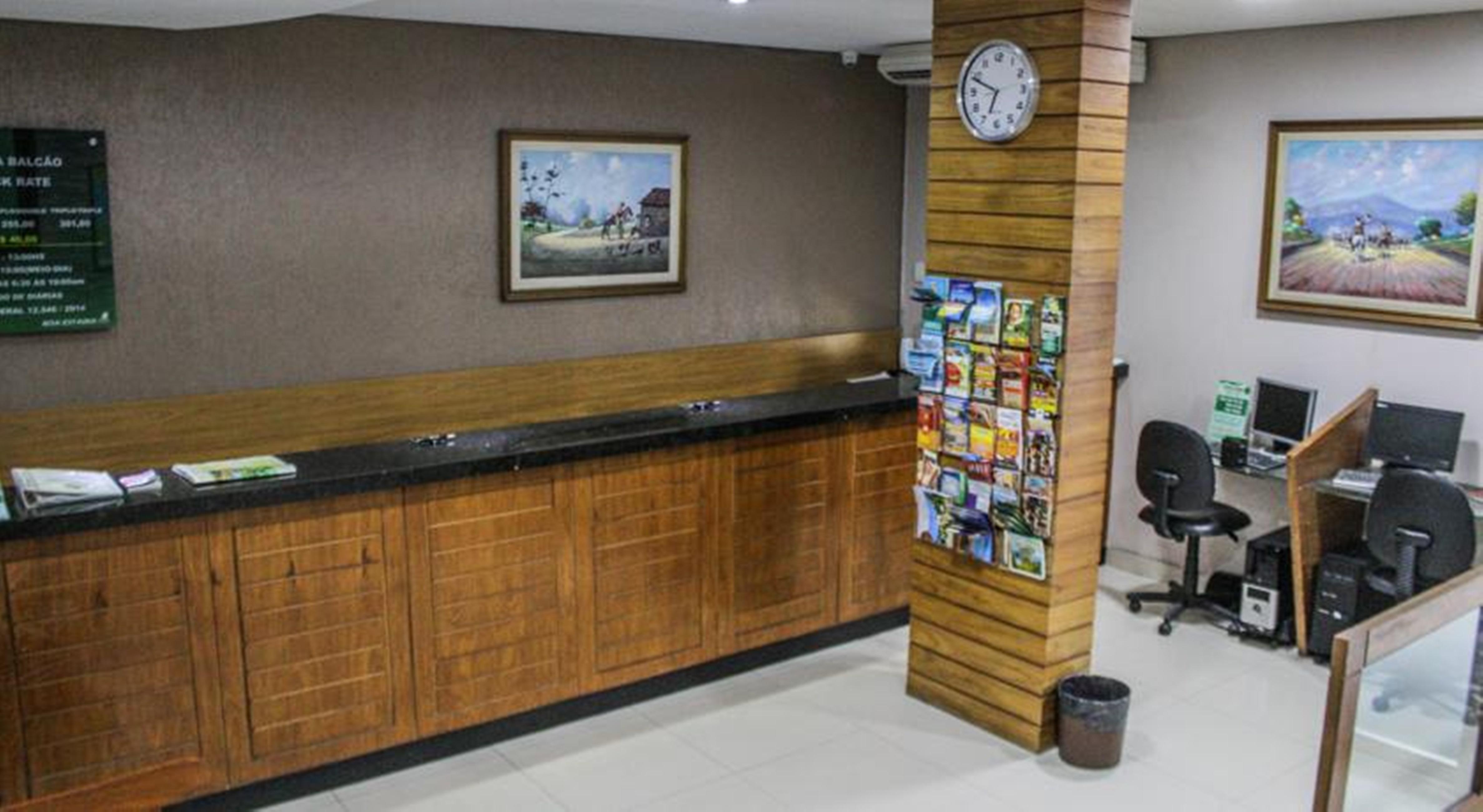 Abrolhos Praia Hotel Форталеза Екстериор снимка